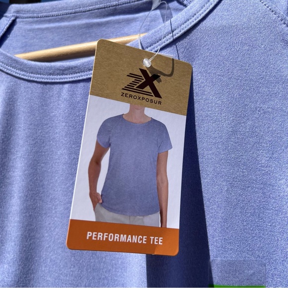 NWT Zeroxposur Performance Tee Women’s Size L Color Peri Mist - Picture 5 of 7